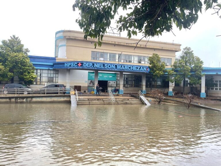 Enchente em Canoas: Hospital está destruído