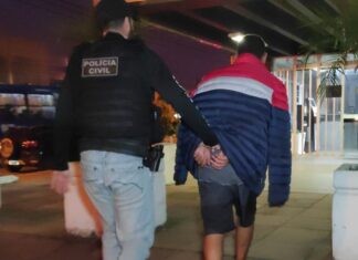 Um grupo criminoso que atua no tráfico de drogas e associação para o tráfico foi alvo da Operação Irmandade, deflagrada pela Polícia Civil nesta quinta-feira (13) em Canoas. Durante a ofensiva, 15 pessoas foram presas.