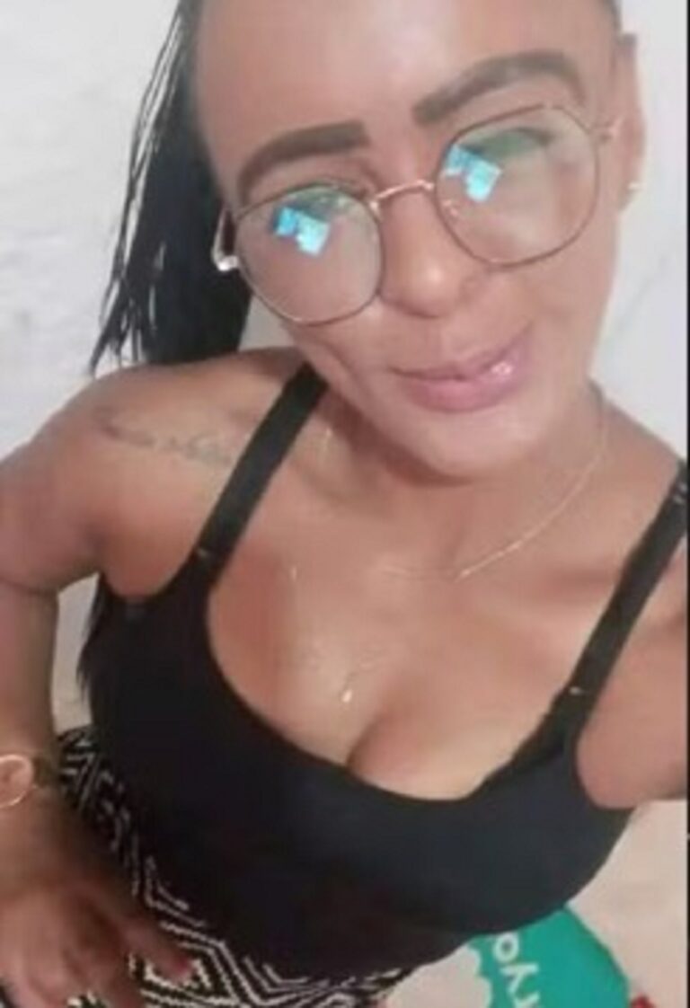 Pai mata a filha com golpes de canivete; Ele estava embriagado