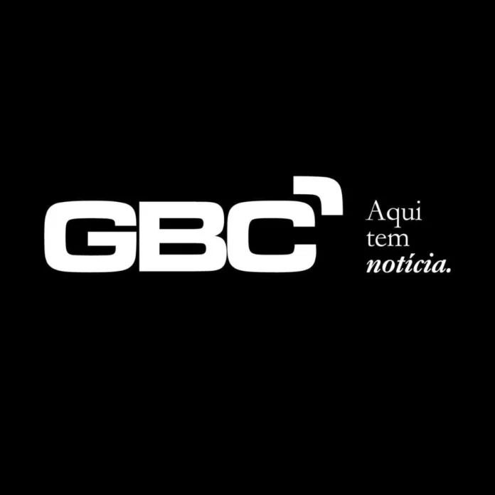 bebê de quatro meses
