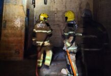 Um incêndio mobilizou o Corpo de Bombeiros de Canoas, na última quarta-feira (5), no bairro Mathias Velho. As equipes precisaram utilizar dois caminhões no combate às chamas.