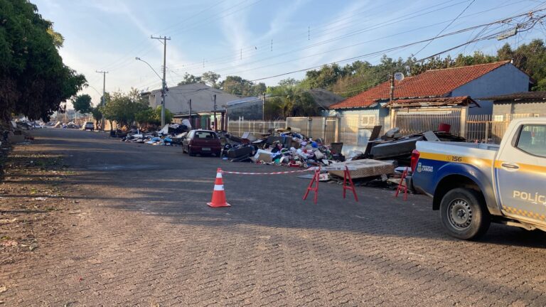sete pontos de bloqueios no trânsito canoas