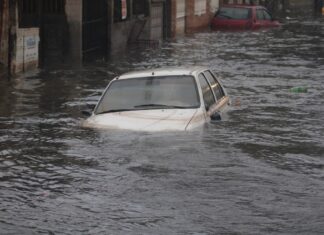 Motoristas que perderam seus carros na enchente que assolou o Rio Grande do Sul no mês de maio, podem pedir reembolso de parte do valor pago no Imposto sobre a Propriedade de Veículos Automotores (IPVA).