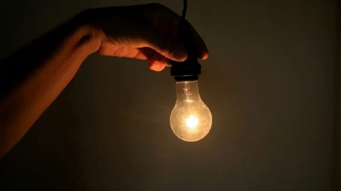Conta de luz ficará mais cara. em julho. A informação foi confirmada pela Agência Nacional de Energia Elétrica (Aneel). 