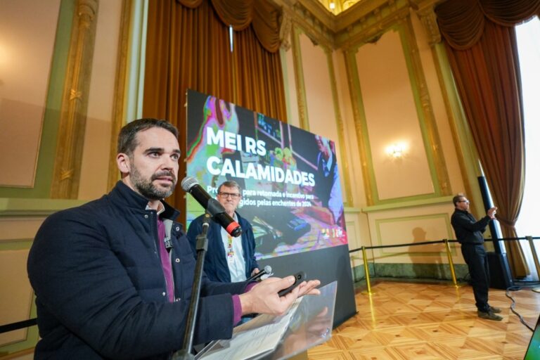 “Cansamos de esperar’, diz Eduardo Leite sobre recursos ao RS