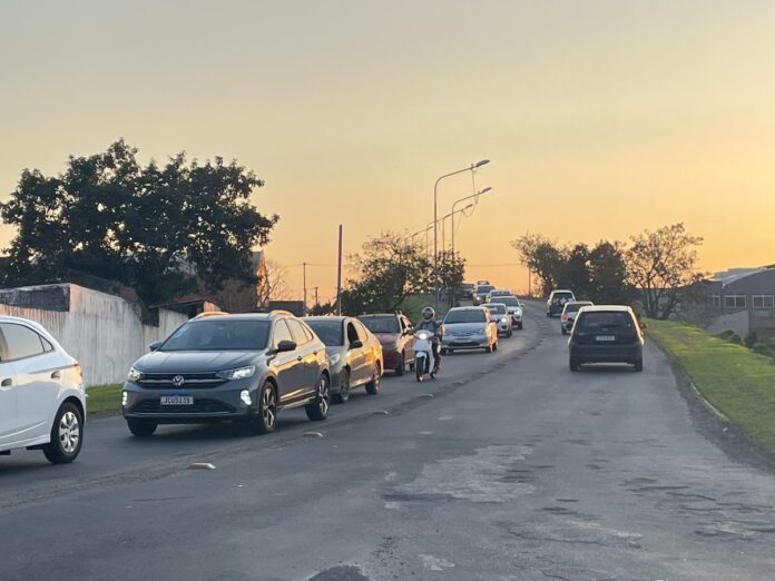 Viaduto Canoas bloqueio