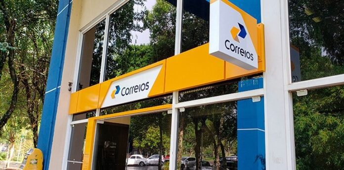 Fachada dos Correios