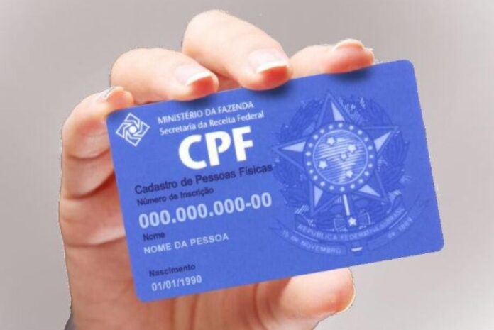 As vítimas da enchente no Rio Grande do Sul podem consultar seu CPF para verificar se têm direito aos auxílios.