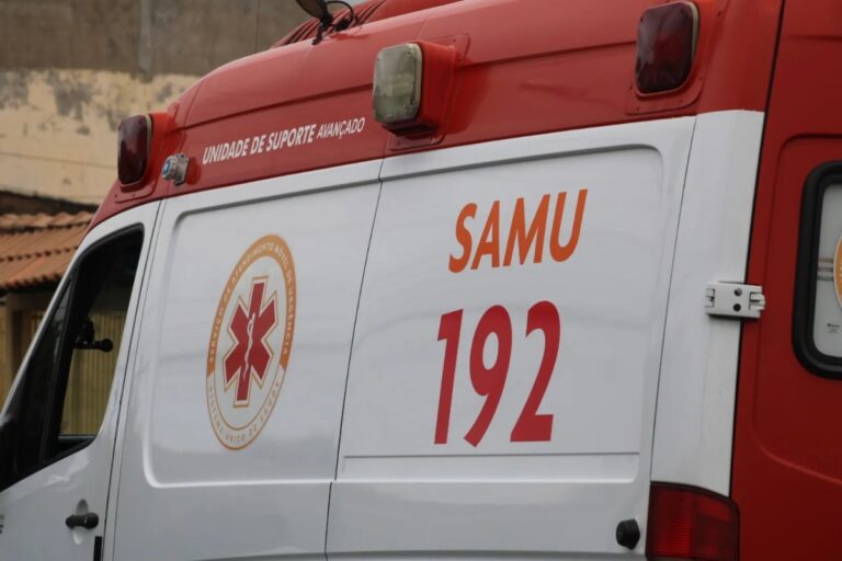 Um pedestre foi atropelado perto de um hospital em Canoas. O acidente ocorreu na manhã desta quarta-feira (10).