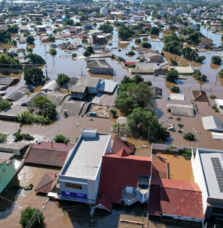 Governo anuncia 11 mil moradias do Minha Casa Minha Vida para vítimas da enchente