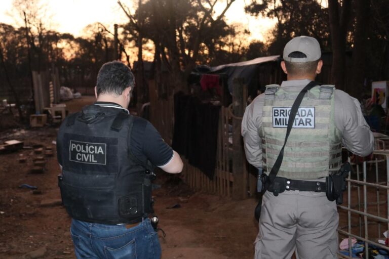 Operação GTA mira bandidos que mataram homens na frente da família