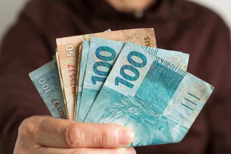 Saiba até quando você pode sacar benefício de R$ 1.412
