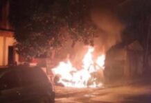 Incêndio consome carro e moradores acionam Corpo de Bombeiros em Canoas