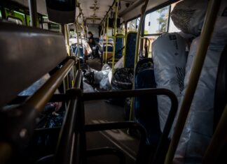 Saiba onde o ônibus itinerante com doações em Canoas estará nesta segunda