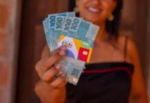 O MDS já divulgou o calendário de pagamentos do Bolsa Família para outubro. Neste mês, 20,7 milhões de famílias vão receber o auxílio.