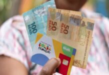 O Bolsa Família vai sofrer corte de verbas de R$ 2,3 bilhões do orçamento do programa para o próximo ano, além de manter o valor congelado.