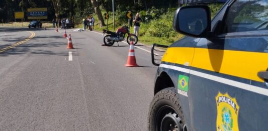 BR-116: Motociclista morre em acidente com carro