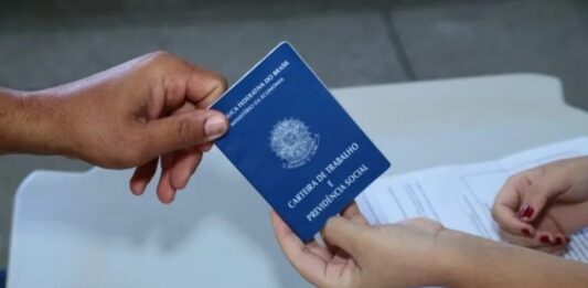 Inclusão de profissionais neurodivergentes no mercado de trabalho ainda desafia empresas mpresas ainda enfrentam desafios para promover a inclusão de profissionais neurodivergentes no mercado de trabalho.