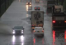 Chuva causa bloqueios em ruas e avenidas de Canoas; Veja a lista