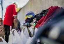 Saiba onde ônibus itinerante com doações em Canoas estará nesta segunda