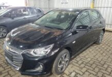 Fiat Argo e GM Ônix 0km