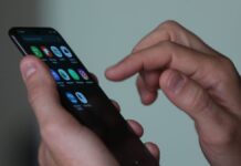 Veja o novo golpe que criminosos estão aplicando utilizando celular Android
