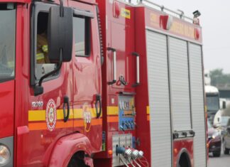 Corpo de Bombeiros é acionado para combater incêndio na Guilherme Schell em Canoas