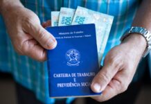 A parcela adicional do Seguro-desemprego já está disponível para retirada. Mais de 6 mil pessoas já estão recebendo esses valores.