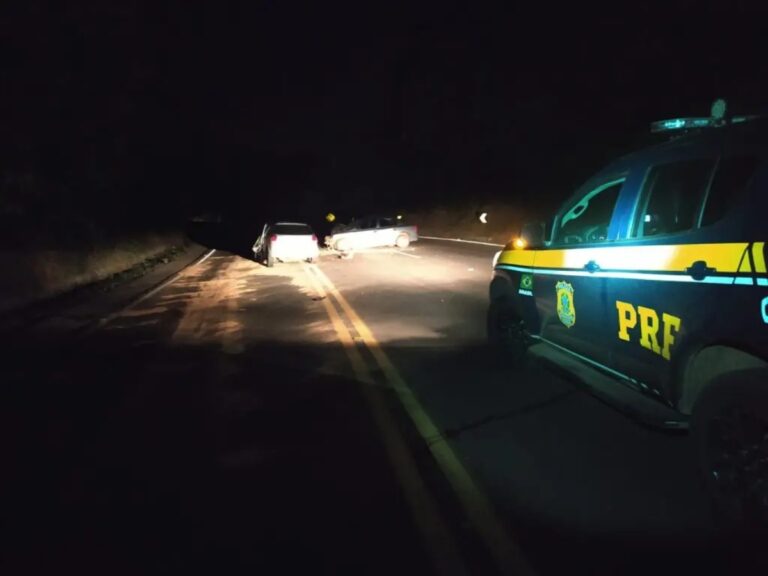 BR-386: Motorista morre após colisão frontal entre dois carros