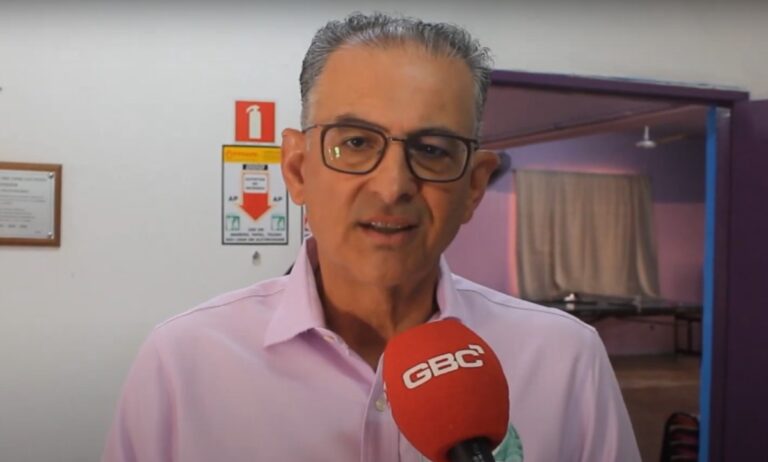 Veja em vídeo o que diz Jairo Jorge após votação em Canoas