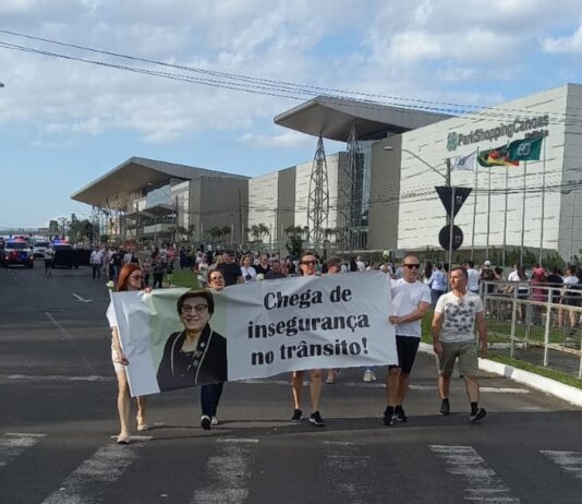 manifestacao-canoas