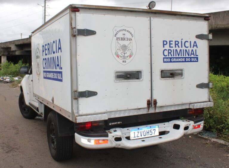 Corpo de homem é encontrado sem roupas no Rio Gravataí