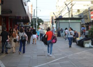 Décimo terceiro poderá ser pago no dia da Black Friday