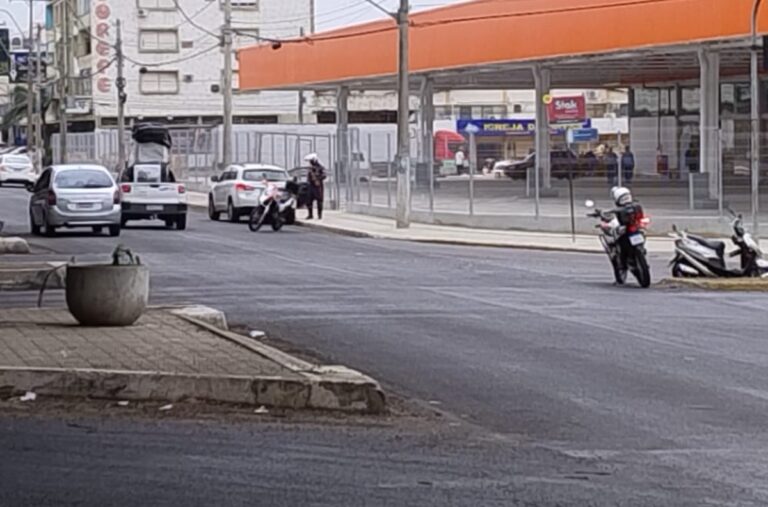 Acidente causa bloqueio na BR-116