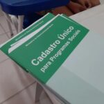 Revisão do Cadastro Único 2026 pode bloquear benefícios como Bolsa Família para quem não atualizar os dados dentro do prazo.