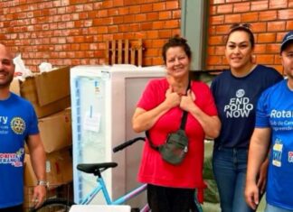 Empresários doam kits com geladeiras, brinquedos e roupas em Canoas