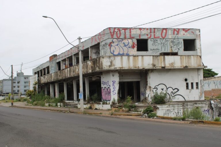prédio da cautol, metrovel e guaibacar em Canoas