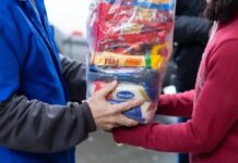 Saiba se ainda há distribuição de cestas básicas em Canoas