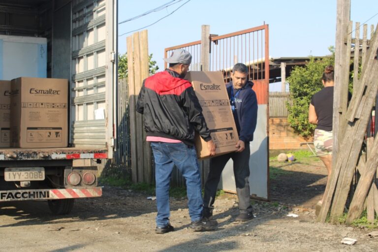 Veja lista de quem tem direito a doação de fogões e geladeiras em Canoas
