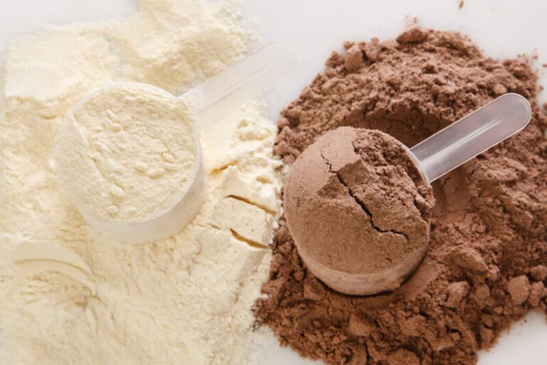 Whey Protein é aliada na dieta e musculação