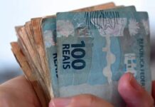 Governo Federal paga auxílio emergencial de R$ 2.600