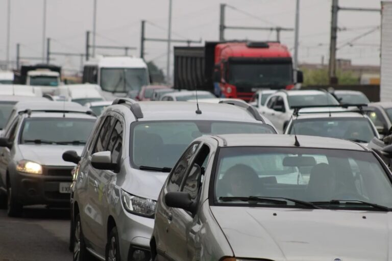 BR-116: Obras causam grande congestionamento em Canoas