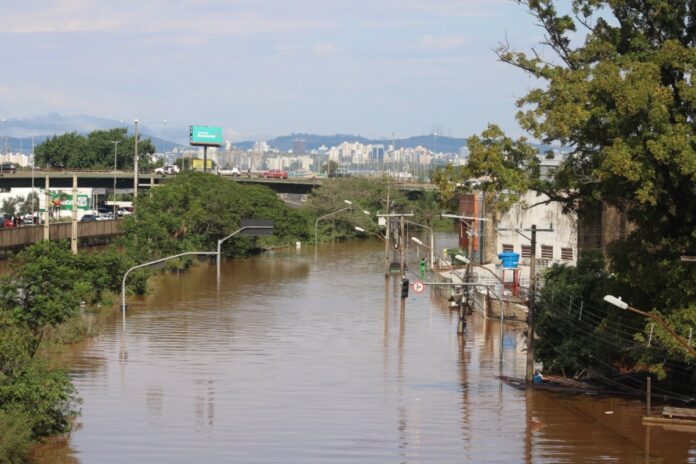 Prefeitura de Canoas paga auxílio de R$ 1 mil nesta sexta