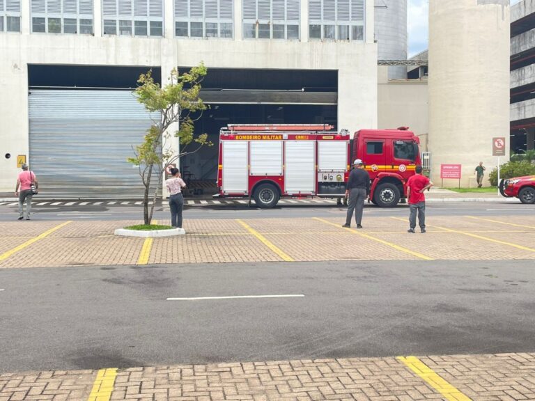Incêndio no Canoas Shopping é controlado pelos bombeiros