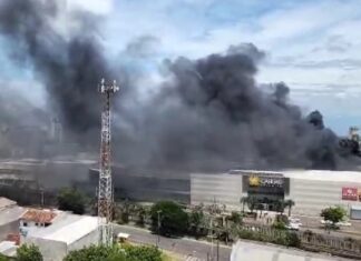 Incêndio atinge Canoas Shopping