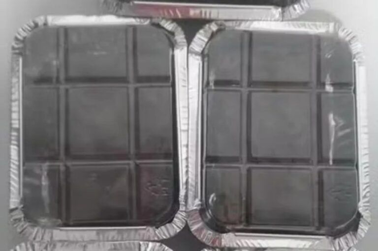 professora bolos maconha