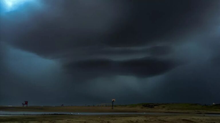 Temporal atinge cidade gaúcha com ventos de até 100 km/h