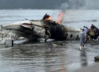 Piloto morre após avião cair e explodir em Ubatuba