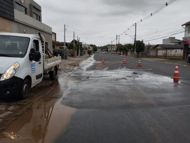 Rompimento de rede deixa bairro sem água nesta sexta em Canoas