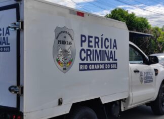 Mulher mata companheiro a facadas em Canoas